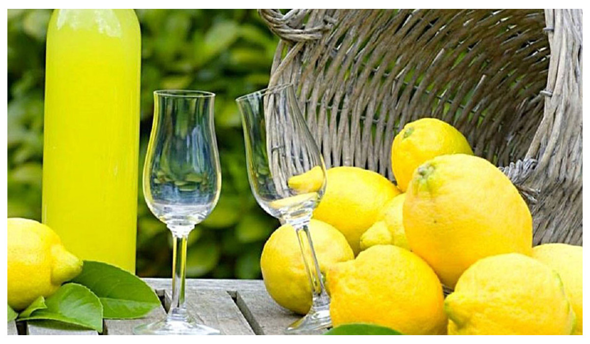 IF LIFE GIVES YOU LEMONS...MAKE LIMONCELLO!